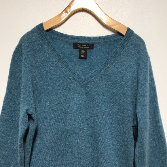 TAHARI Viridian Green Cashmere V-Neck Sweater - Picture 9 of 11